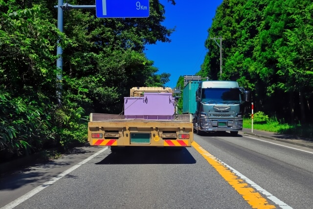 トラック走行中のエンジン停止トラブルの発生原因と予防策 故障修理費用の目安額を徹底解明 中古トラック販売 トラック流通センター