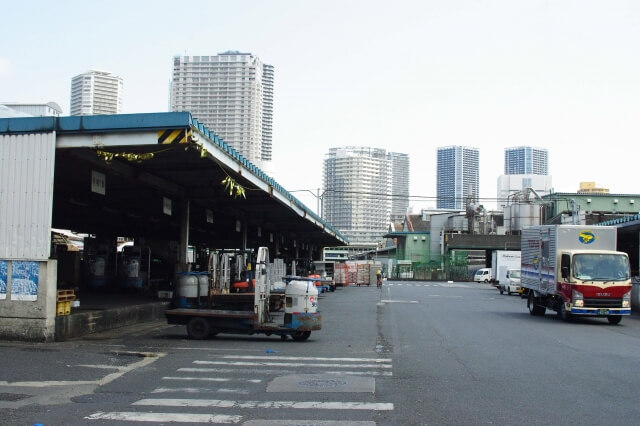 物的流通を実現し国内経済を力強く支える物流はさまざまな要素で構成される