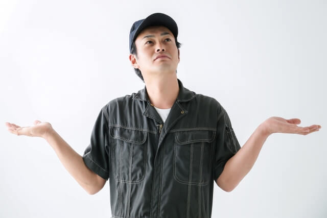 トラックのタイヤパンクの主な発生原因とは？