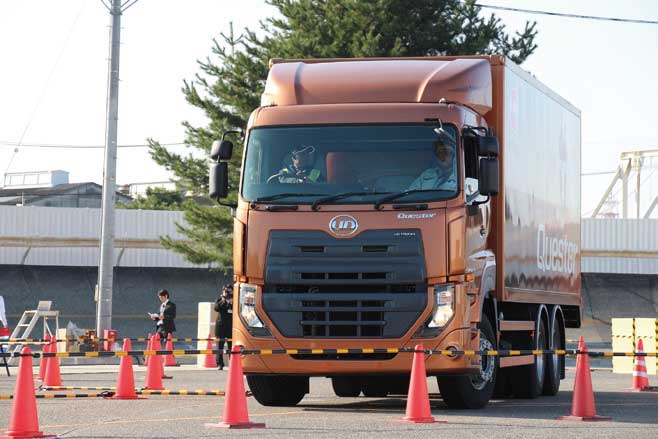 大型トラック「クエスター」...ザ・トラック