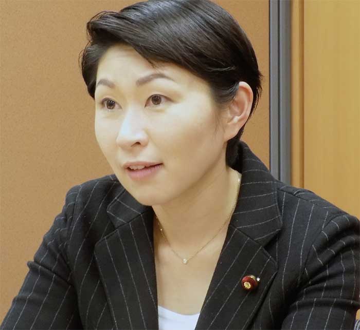 小渕優子氏（元経済産業大臣・衆議院議員）FCV（燃料電池自動車）を中心とした水素社会実現を促進する研究会会長...ザ・トラック