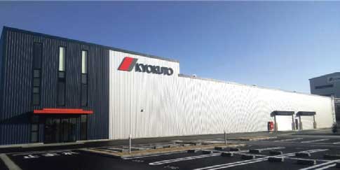 名古屋工場の新パワーゲートセンター全景...ザ・トラック