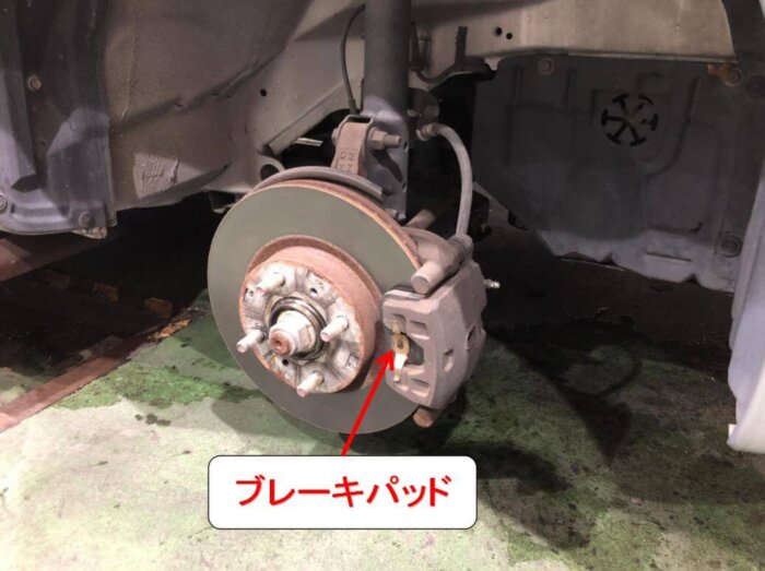 トラックのブレーキパッドは乗用車とは違うの 交換目安や工賃 メンテナンス方法などもご紹介