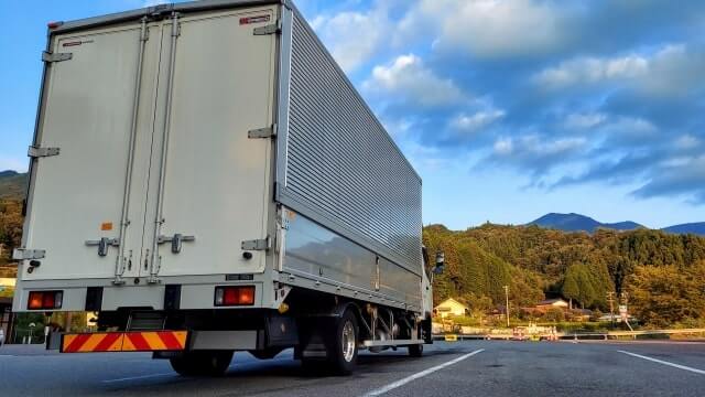 牽引免許が必要な場合と不要な場合