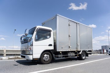 中型トラック 24061401