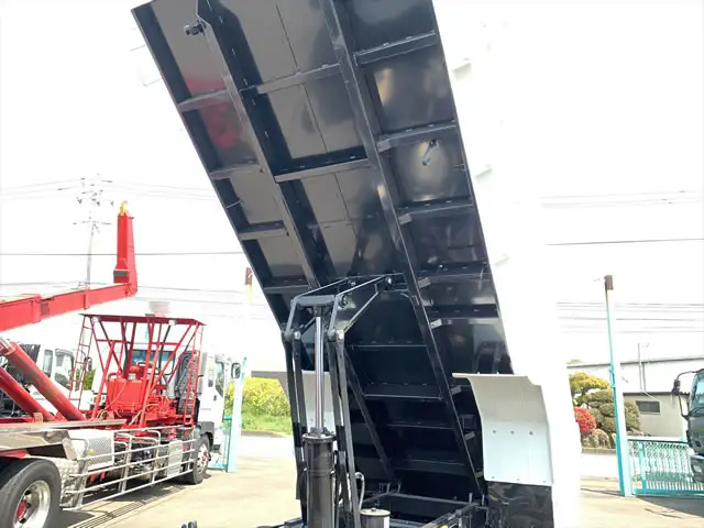 三菱 ファイター 中型/増トン ダンプ 土砂禁 ベッドの中古トラック画像7