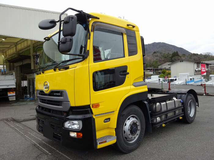 日産UD クオン 大型 トラクター QKG-GK6XAB