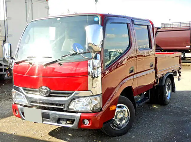 トヨタ ダイナ 小型 平ボディ Wキャブ(ダブルキャブ) 床鉄板の中古トラック画像1