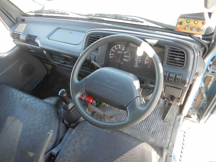 日産UD コンドル 小型 パッカー車 プレス式 PB-BKR81AN｜画像6
