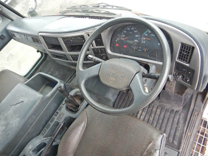 日産UD コンドル 中型/増トン タンク車 バキューム KK-MK25Aの中古トラック画像6