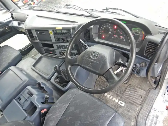 日野 プロフィア 大型 タンク車 バキューム KS-GN2PMJAの中古トラック画像6
