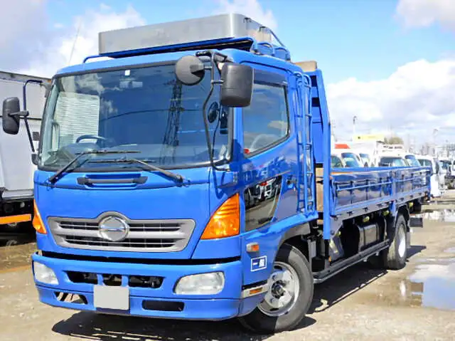 日野 レンジャー 中型/増トン 平ボディ 床鉄板 ベッド の中古トラック【車両No.95629】
