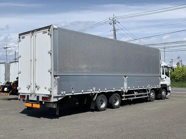 いすゞ ギガ 大型 ウイング PKG-CYJ77W8 の中古トラック【車両No