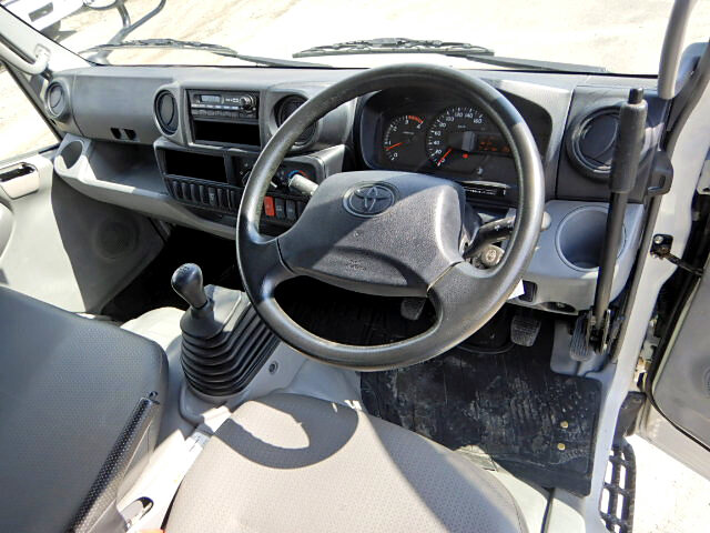 トヨタ トヨエース 小型 ダンプ TKG-XZU620D H26|画像4