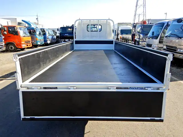 トヨタ ダイナ 小型 平ボディ TKG-XZC655 H26の中古トラック画像3