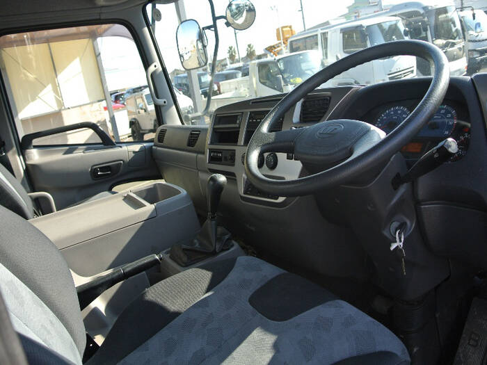 日産UD コンドル 中型/増トン 平ボディ SKG-MK38L H23の中古トラック画像5