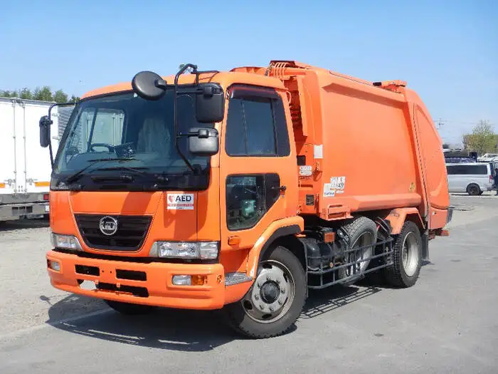 日産UD コンドル 中型/増トン パッカー車 プレス式 BDG-PK36Cの中古トラック画像1