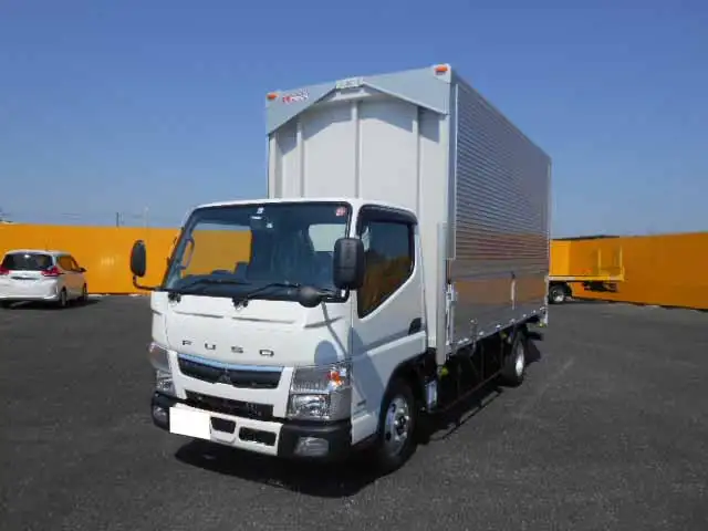 三菱 キャンター 小型 ウイング 2PG-FEAV0 R2の中古トラック画像1