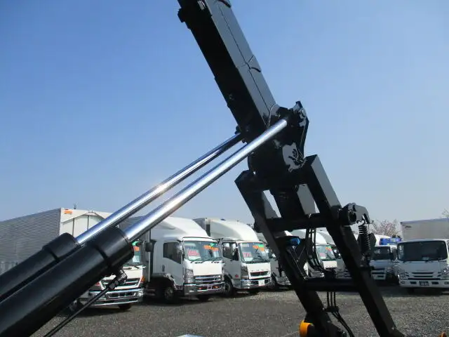 いすゞ フォワード 中型/増トン アームロール ツインホイスト 2RG-FRR90S2の中古トラック画像8