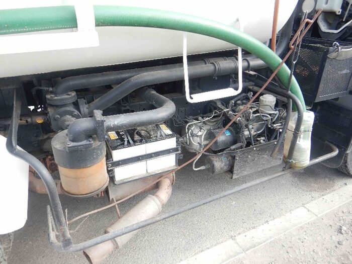 いすゞ フォワード 中型 タンク車 バキューム PB-NRR35C3|画像10