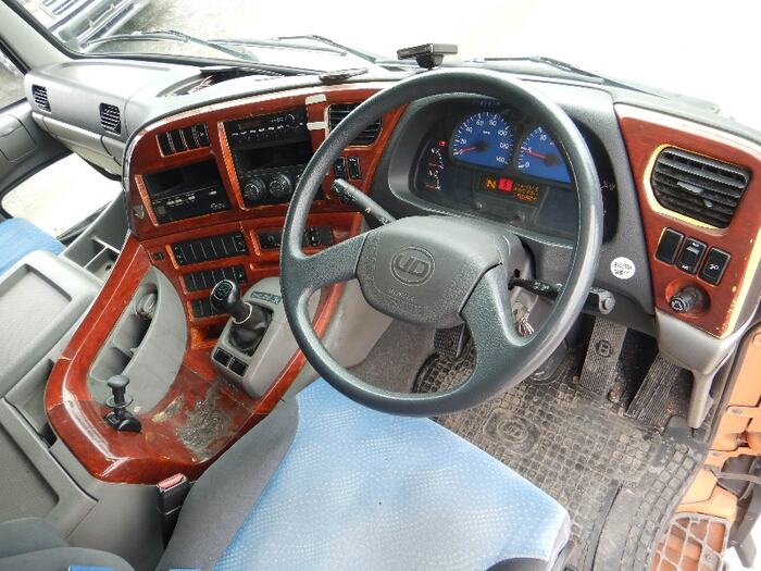 日産UD クオン 大型 平ボディ 床鉄板 アルミブロック｜画像4