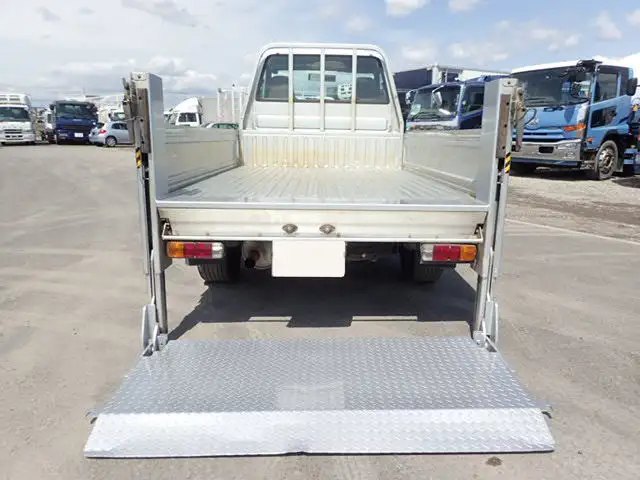 トヨタ ライトエース 小型 平ボディ パワーゲート GK-KM75の中古トラック画像5