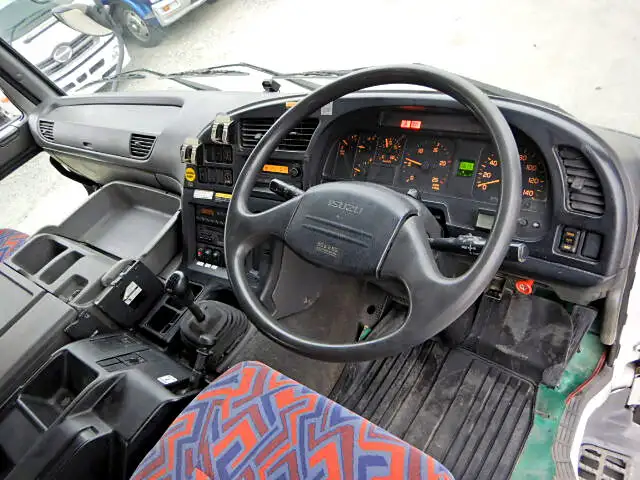 いすゞ ギガ 大型 クレーン付 4段 ラジコンの中古トラック画像5