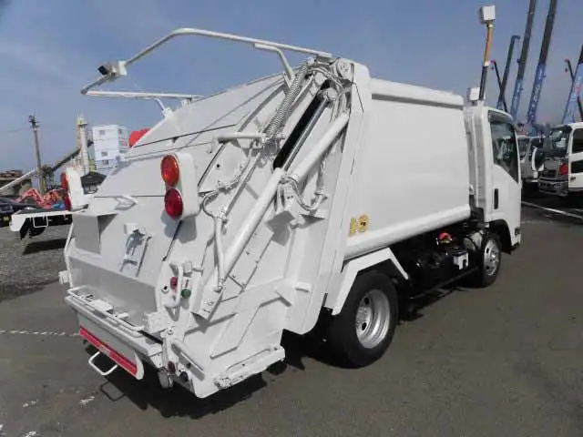 いすゞ エルフ 小型 パッカー車 プレス式 BKG-NMR85ANの中古トラック画像2