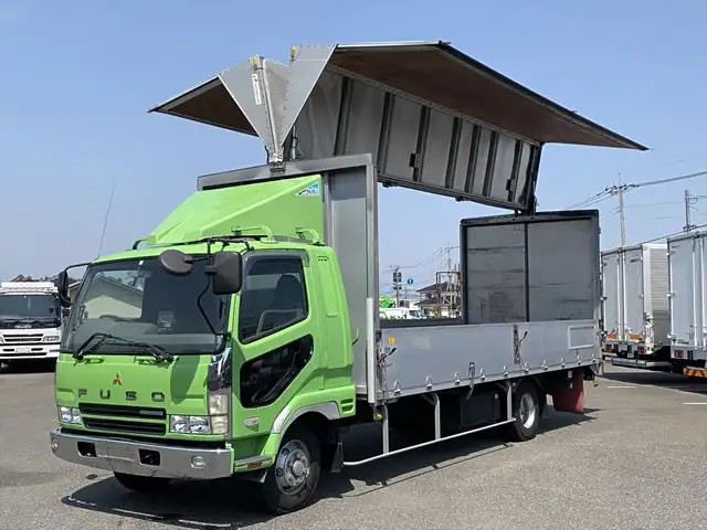 三菱 ファイター 中型/増トン ウイング ベッド KK-FK61HKの中古トラック画像1