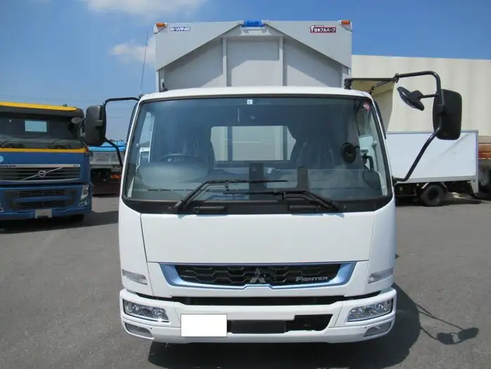 三菱 ファイター 中型/増トン ウイング ベッド 2KG-FK62Fの中古トラック画像4