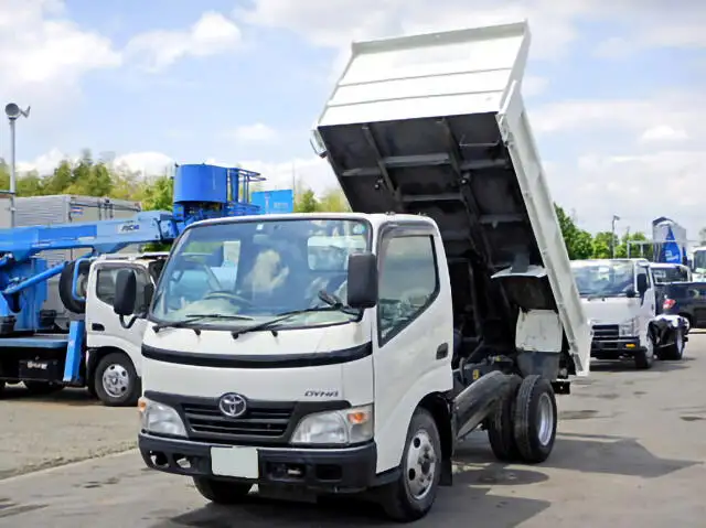 トヨタ ダイナ 小型 ダンプ BDG-XZU324D H20の中古トラック画像1