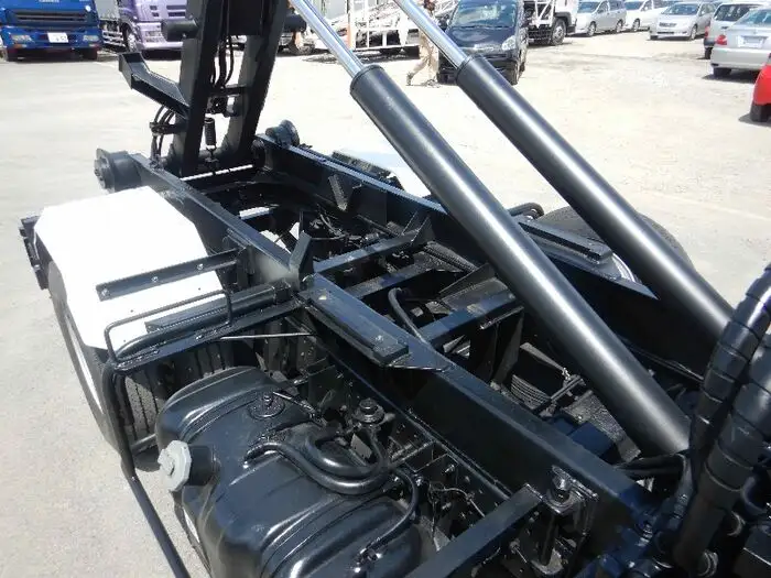いすゞ エルフ 小型 アームロール ツインホイスト BKG-NKR85ANの中古トラック画像11