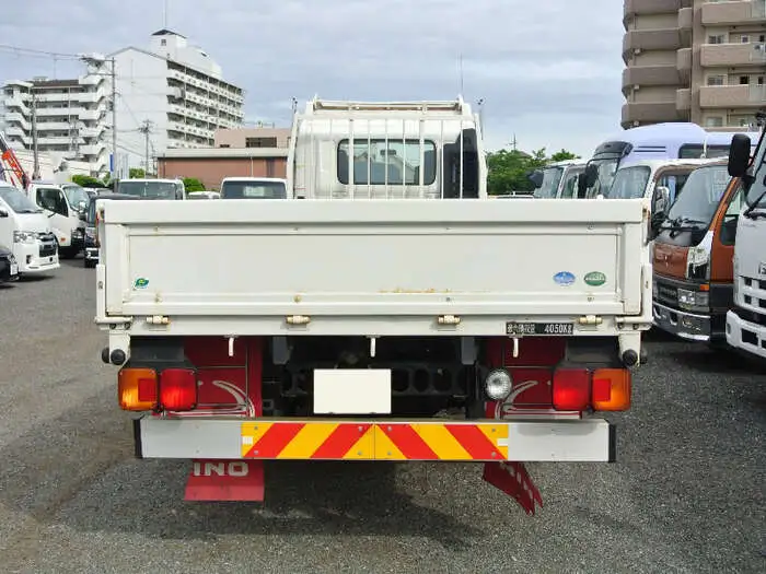 日野 レンジャー 中型/増トン 平ボディ ベッド TKG-FD9JLAAの中古トラック画像3