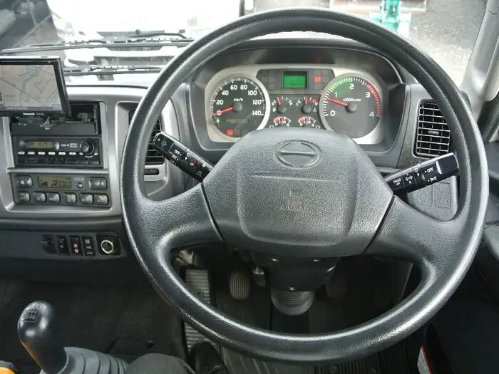 日野 レンジャー 中型/増トン 平ボディ ベッド TKG-FD9JLAAの中古トラック画像10