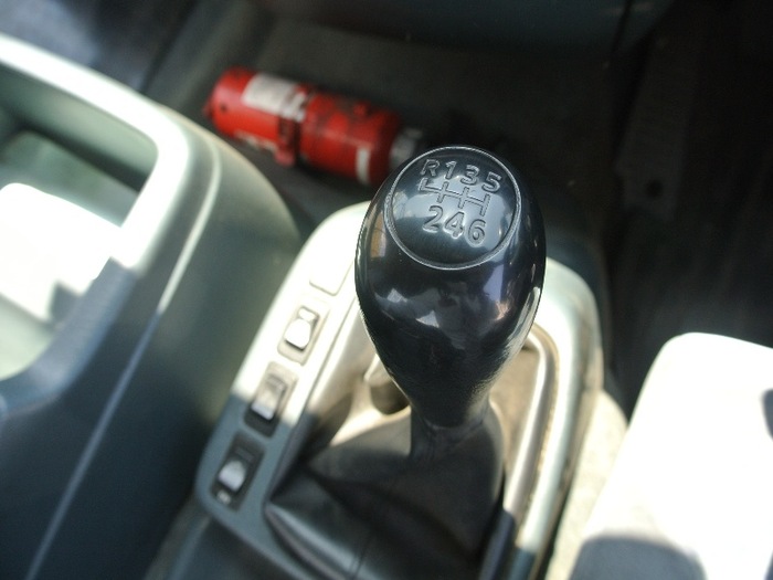 日産UD コンドル 中型 平ボディ 床鉄板 ベッド｜画像12