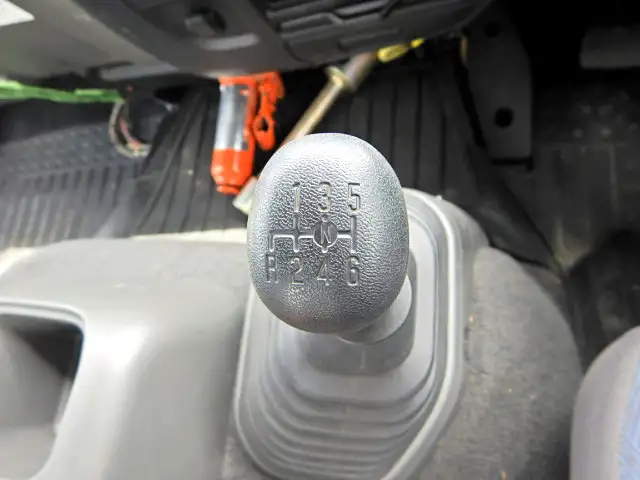 いすゞ フォワード 中型/増トン 平ボディ ベッド PA-FRR34H4の中古トラック画像11