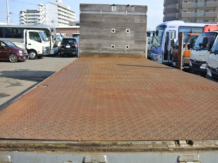 三菱 ファイター 中型/増トン 平ボディ 床鉄板 アルミブロックの中古トラック画像4
