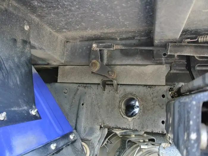 日産 アトラス 小型 ダンプ 強化 TKG-FBA3Wの中古トラック画像13