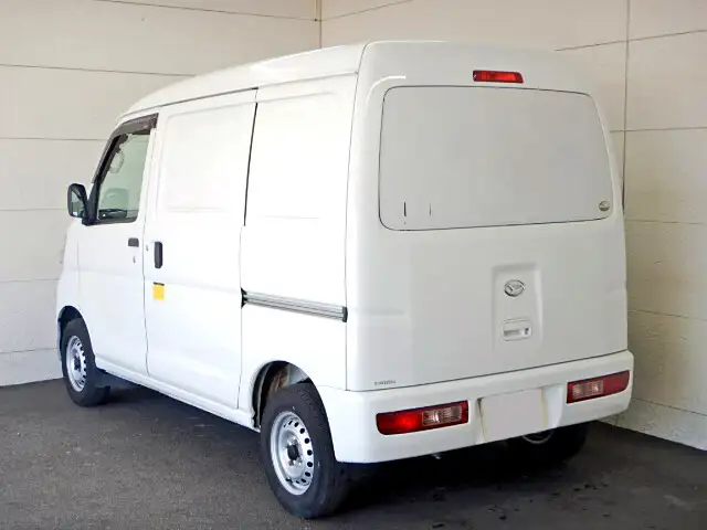 ダイハツ ハイゼット  冷凍冷蔵 中温 サイドドアの中古トラック画像2