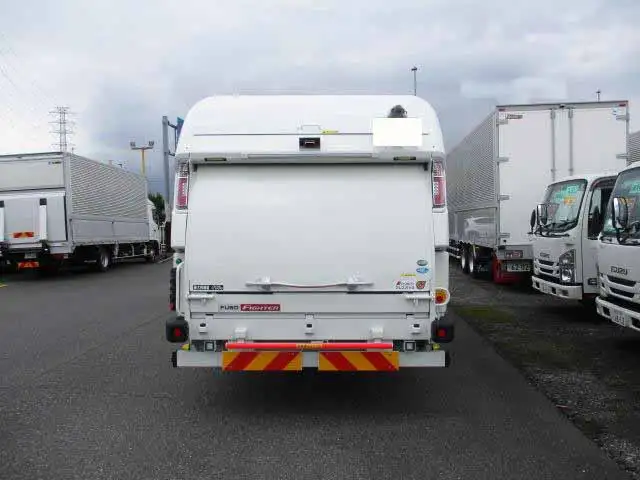 三菱 ファイター 中型/増トン パッカー車 プレス式 2KG-FK72Fの中古トラック画像3