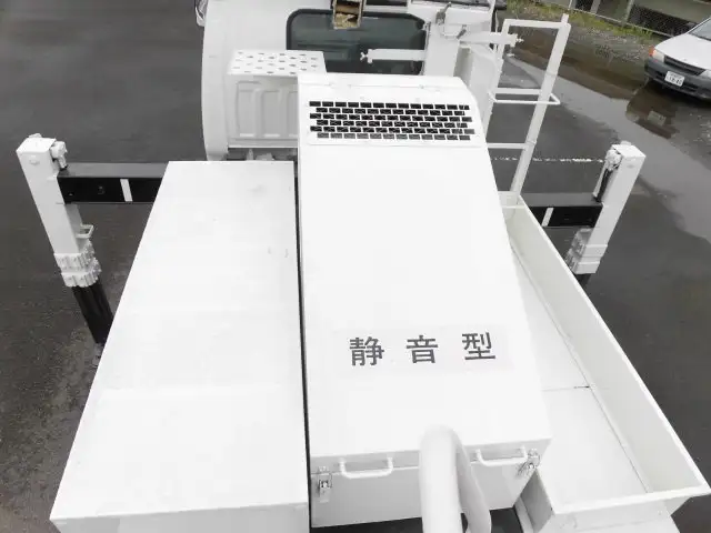 いすゞ エルフ 小型 高所・建柱車 高所作業車 PB-NKR81Nの中古トラック画像4