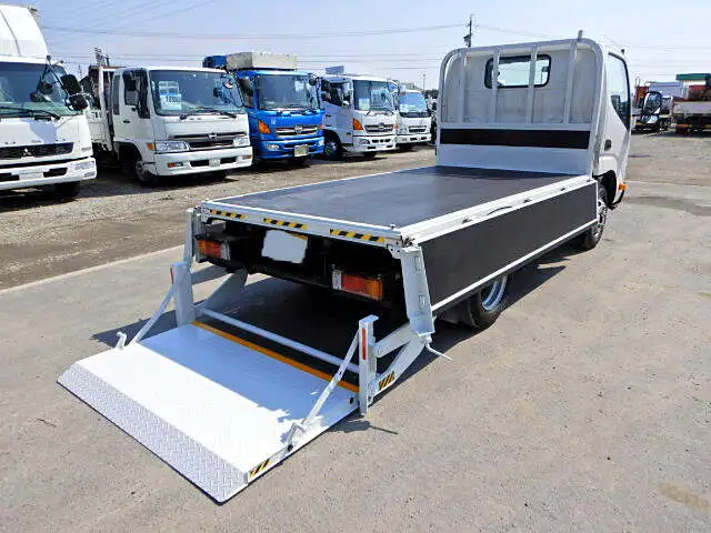トヨタ トヨエース 小型 平ボディ パワーゲート TKG-XZU605の中古トラック画像2
