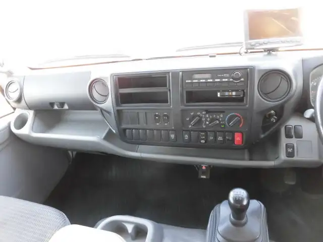 日野 デュトロ 小型 ウイング SKG-XZU710M H23の中古トラック画像11