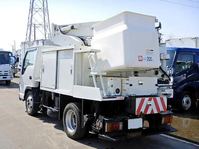 いすゞ エルフ 小型 高所・建柱車 高所作業車 PB-NKR81ANの中古トラック画像4