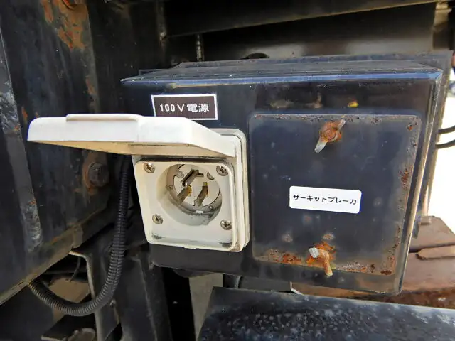 いすゞ エルフ 小型 高所・建柱車 高所作業車 PB-NKR81ANの中古トラック画像14