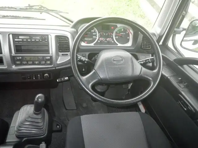 日野 レンジャー 中型/増トン 平ボディ TKG-FC7JKAA H25の中古トラック画像10