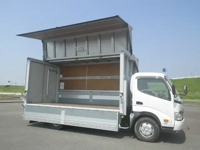 トヨタ ダイナ 小型 ウイング BDG-XZU414 H21の中古トラック画像5