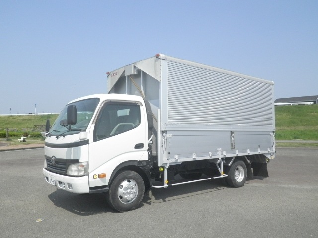 トヨタ ダイナ 小型 ウイング ワイドロング BDG-XZU414