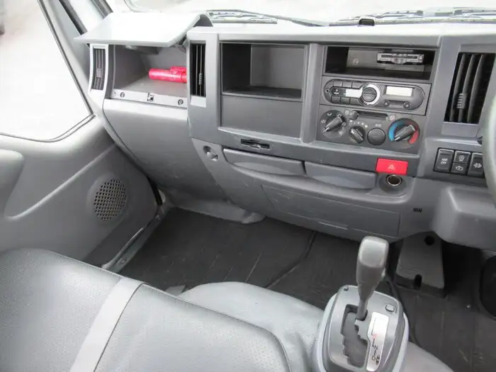 いすゞ エルフ 小型 平ボディ TPG-NKR85R H27の中古トラック画像9
