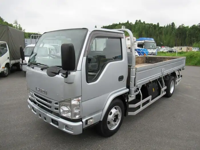 いすゞ エルフ 小型 平ボディ TPG-NKR85R H27の中古トラック画像1